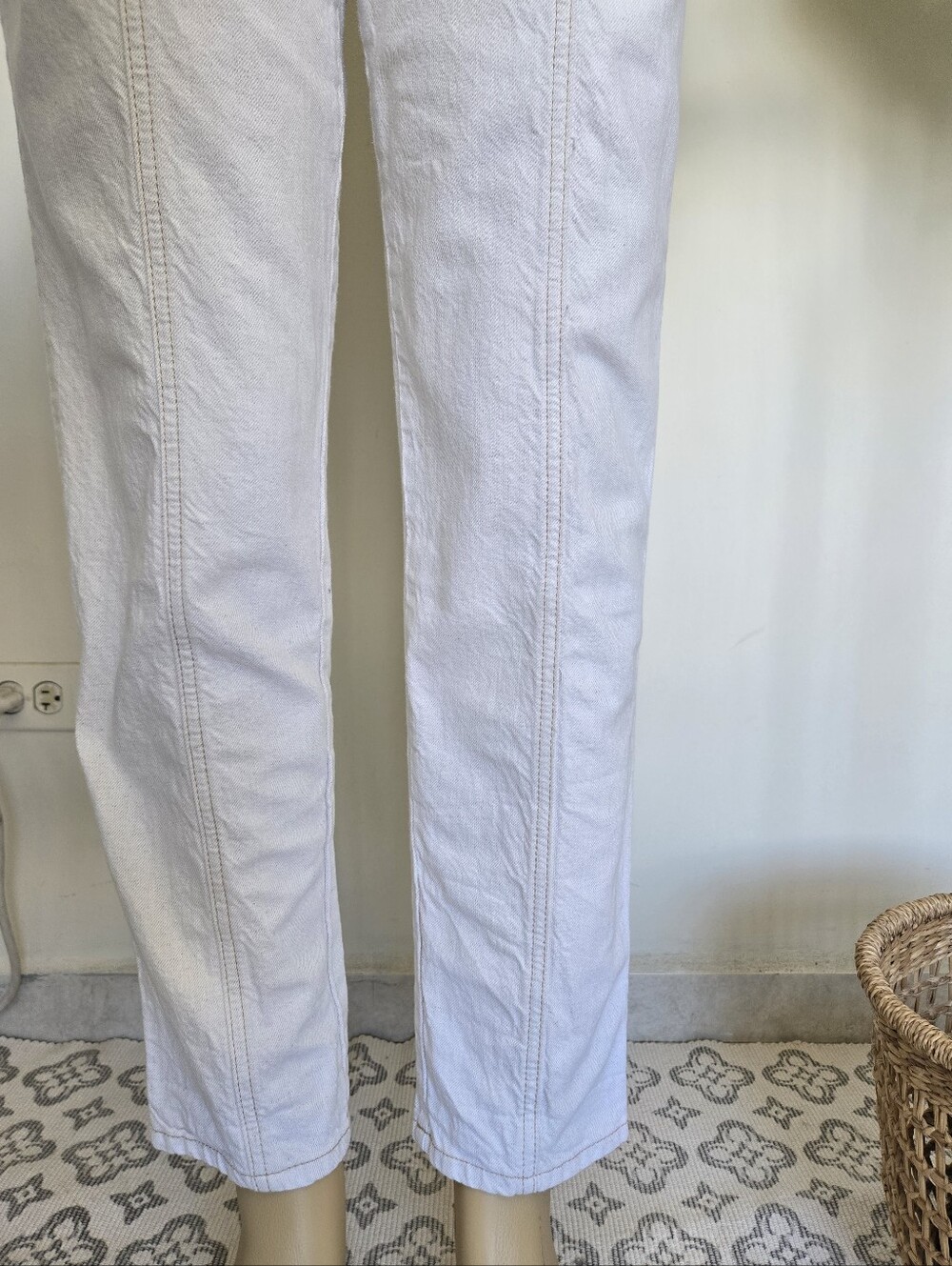 Free People City of Lights Cream Ribbed Tank Top and White High-Waist Jeans 30 - Picture 5 of 11